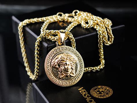 wholesale versace jewelry.